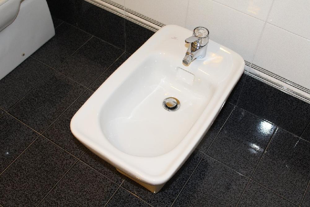 Czym jest wc bidet i jak z niego korzystać?